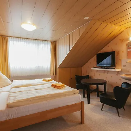 Privat-pension-doemens Guest house *